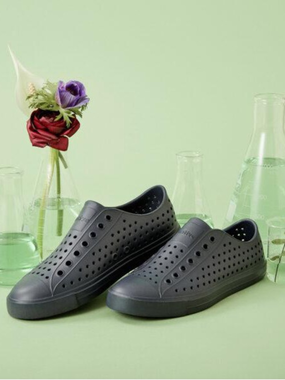 NWT Native Shoes